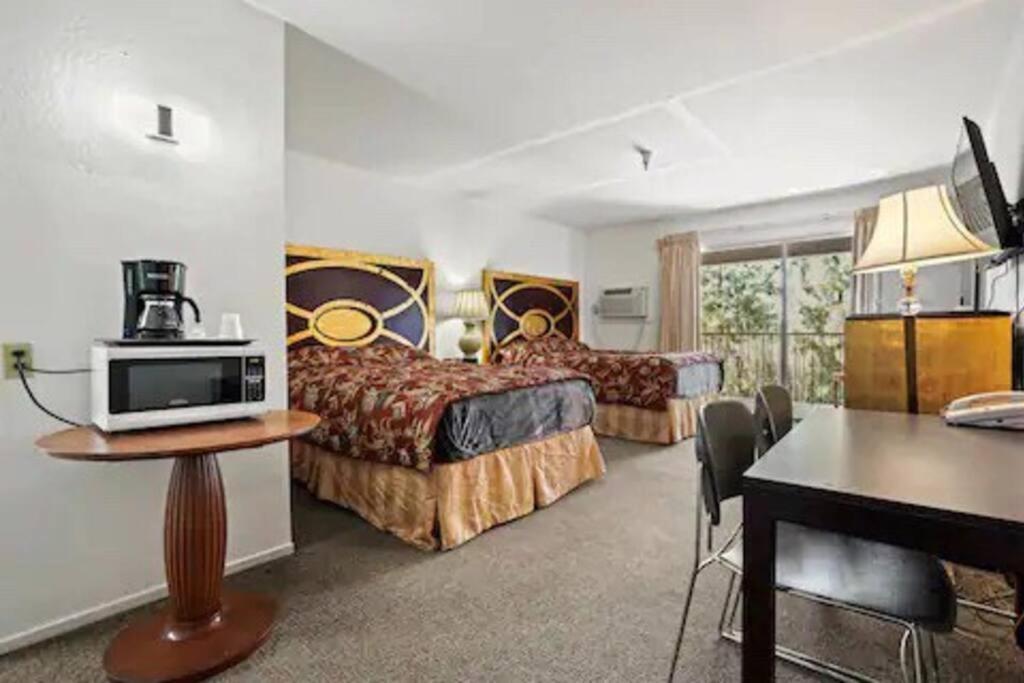 Mission Peak Lodge フリーモント エクステリア 写真